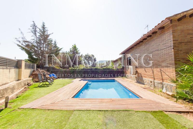 Foto 737a3dea-b8ce-42b5-8dc3-911c81b8b55b. Casa  unifamiliar en venta en Dosrius poble Dosrius
