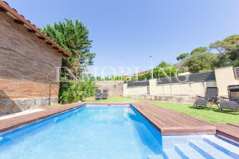 Foto e21cc9e8-060f-4eb2-93d0-a828ad41b314. Casa  unifamiliar en venta en Dosrius poble Dosrius