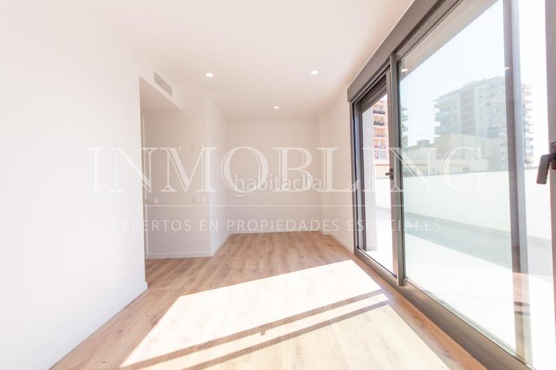 Foto 2004cb88-e131-49a2-9982-53c30912e0c2. Alquiler ático  exclusivo en primera linea de mar de obra nueva en Mataró