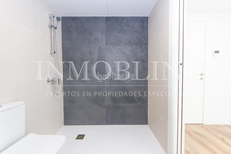 Foto 0f182939-a3bf-46b6-993d-950113890a1a. Rent penthouse with heating parking pool in Havana Mataró