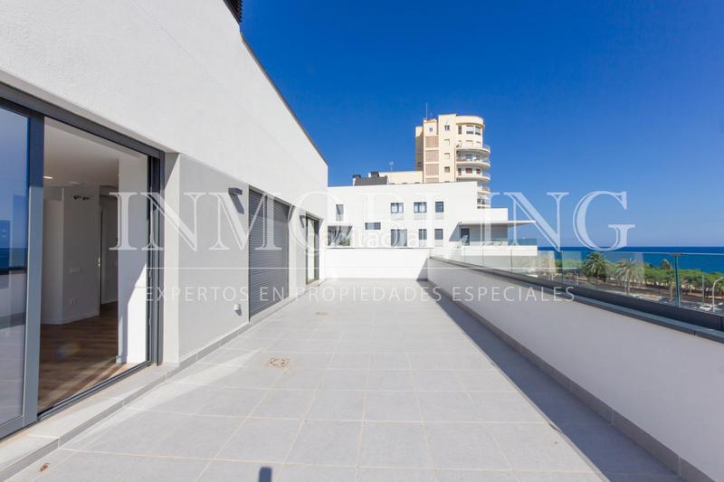 Foto 1504951c-d604-487e-ad48-512a1801ccfe. Rent penthouse with heating parking pool in Havana Mataró