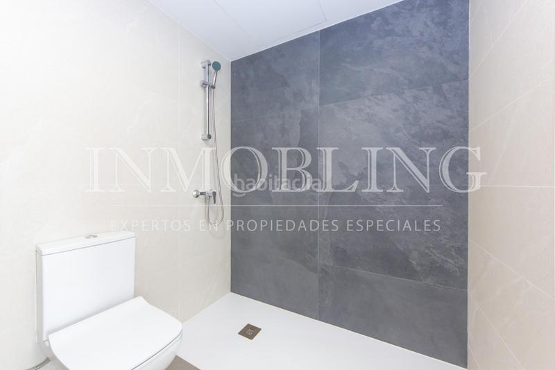 Foto 19eaf32c-81db-47d7-809b-c59d2f236ed2. Rent penthouse with heating parking pool in Havana Mataró
