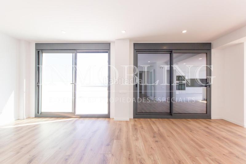 Foto 21a7dd4b-057f-4904-a423-84371fe41e37. Rent penthouse with heating parking pool in Havana Mataró