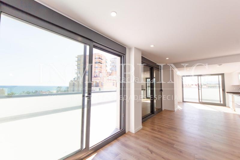 Foto 4853f101-93a0-43a1-935d-a7cce7f8c628. Rent penthouse with heating parking pool in Havana Mataró