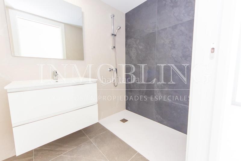Foto a19db138-4324-4e43-ad6e-dfcc17488b27. Rent penthouse with heating parking pool in Havana Mataró