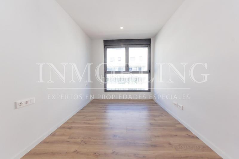 Foto e975979a-b4c4-4cbd-9add-6c3430381900. Rent penthouse with heating parking pool in Havana Mataró