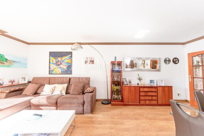 Foto 3dc23fde-1b22-445e-b501-5244a3dff1cd. Haus mit heizung parking in Can Pou-Camp de Mar Premià de Mar