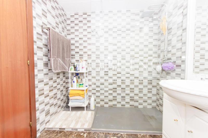 Foto 4f6ea82a-3e8c-41a5-b4c7-3e0acb35ef3b. Haus mit heizung parking in Can Pou-Camp de Mar Premià de Mar