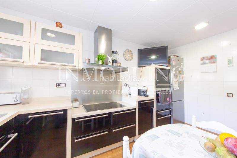 Foto 6ca84b98-dcd0-4ff4-bc5c-479f8f9e8482. Haus mit heizung parking in Can Pou-Camp de Mar Premià de Mar