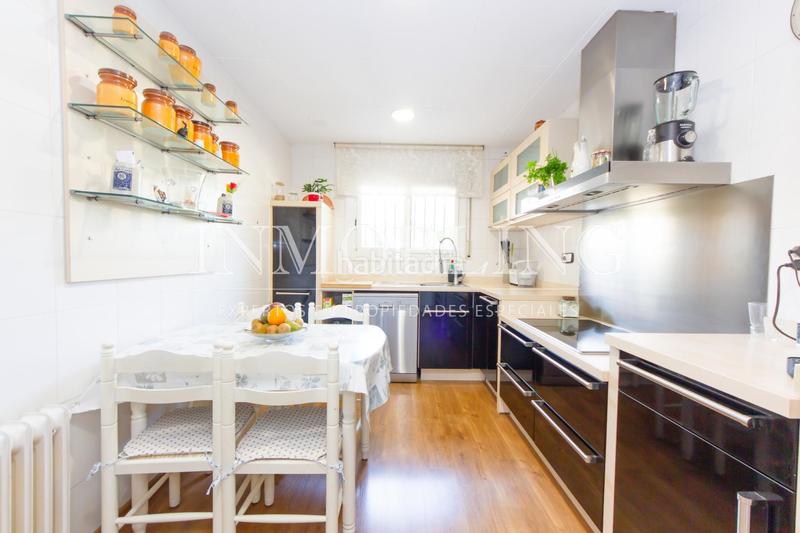 Foto a370c07f-437a-435d-9270-326edef69df1. Haus mit heizung parking in Can Pou-Camp de Mar Premià de Mar