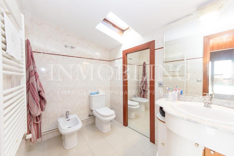 Foto 3eea72ff-d1a5-47a0-9079-1df8d7730ecc. Haus mit heizung parking in Nucli Urbà Argentona