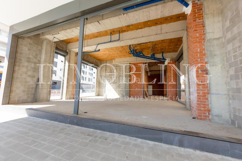 Foto 2d14fb50-cc37-4070-a48e-72013ad2fbea. Alquiler local comercial local de obra nueva en alquiler en Mataró