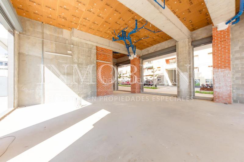 Foto 7055662d-a312-4a1e-8050-9acd8767be6e. Lloguer local comercial a Havana Mataró