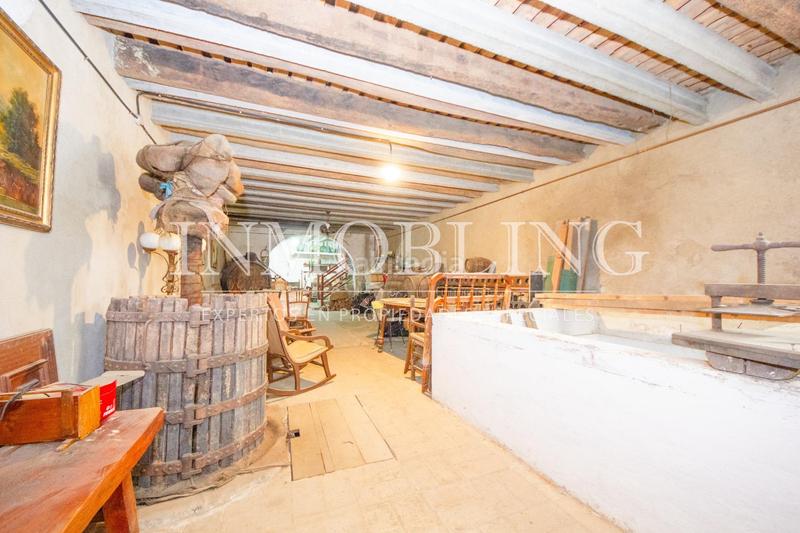 Foto a33ce821-70e4-4db5-b5df-fa31d8d98975. Casa  con historia en el corazón ! en Nucli Urbà Argentona