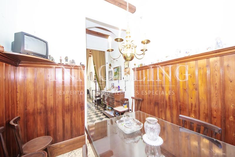 Foto f9a5d2c1-75b2-47ab-9ca9-4ecd8f00c1b3. Casa  con historia en el corazón ! en Nucli Urbà Argentona