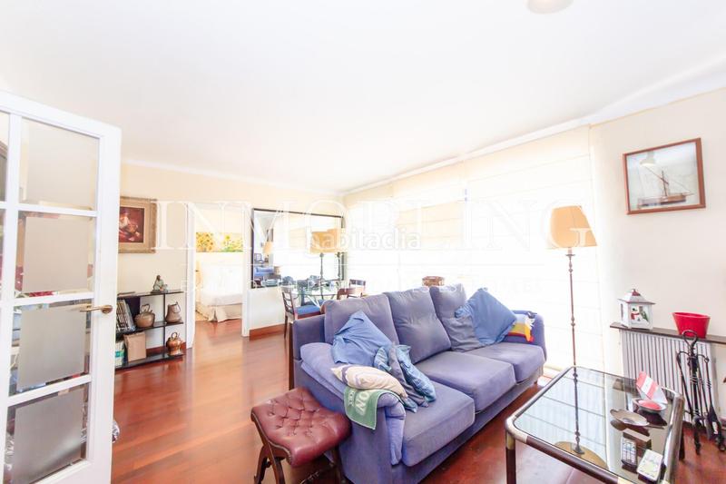 Foto 48cf061f-4071-4bdc-a105-0c8e6f7acc4d. Pis amb calefacció aparcament piscina a Cabrera de Mar