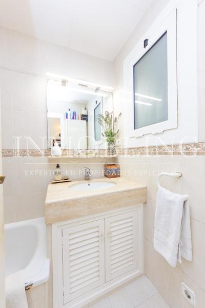 Foto 4ce958af-dd70-4eb0-9d32-d5e2b38e7def. Pis amb calefacció aparcament piscina a Cabrera de Mar