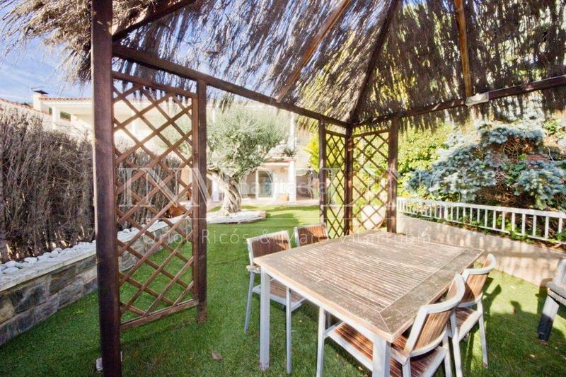 Foto 02d089ae-0c9d-4697-80d1-cbcacd635083. Casa espectacular casa con vistas a mar! en Nucli Urbà Argentona