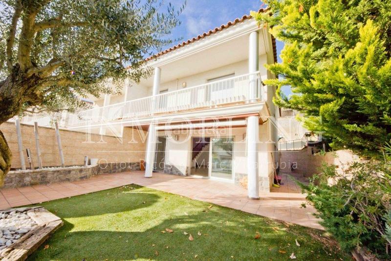 Foto 1420769f-3f84-481b-960a-d5695dc74823. Casa espectacular casa con vistas a mar! en Nucli Urbà Argentona