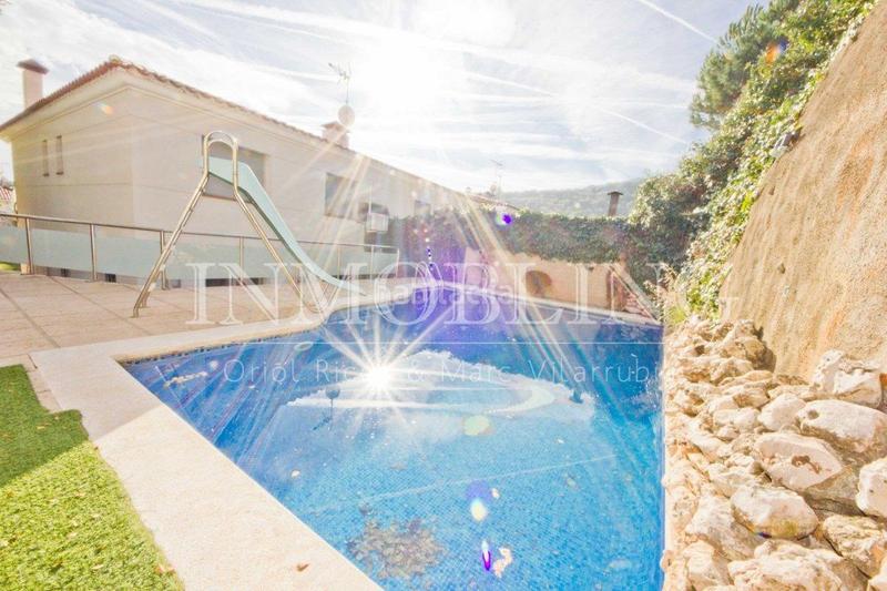 Foto 7e62f445-5b79-4d5c-8495-df592552c0ca. Casa espectacular casa con vistas a mar! en Nucli Urbà Argentona