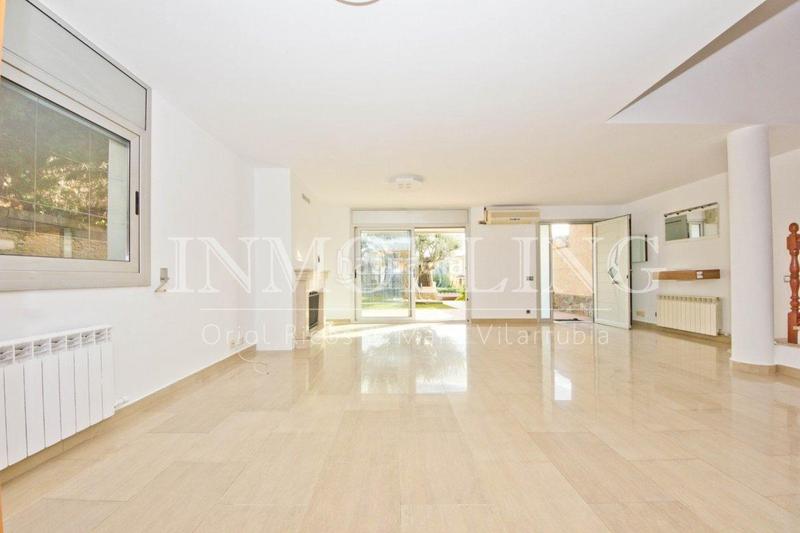 Foto 7ec86a12-b610-42d9-931b-d29c3fa90f88. Casa espectacular casa con vistas a mar! en Nucli Urbà Argentona