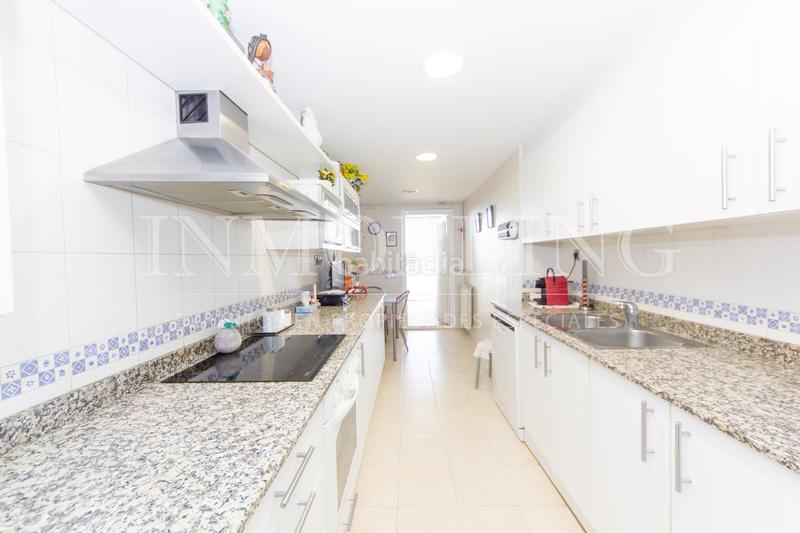 Foto 3d077ba9-b3a6-4c84-b223-2515f75a57e4. Pis amb calefacció aparcament piscina a Via Europa - Parc Central Mataró