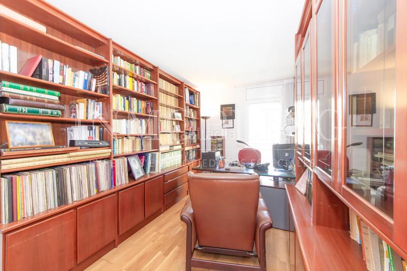 Foto 73e07d04-f80b-49f9-be85-258bfe701a30. Pis amb calefacció aparcament piscina a Via Europa - Parc Central Mataró