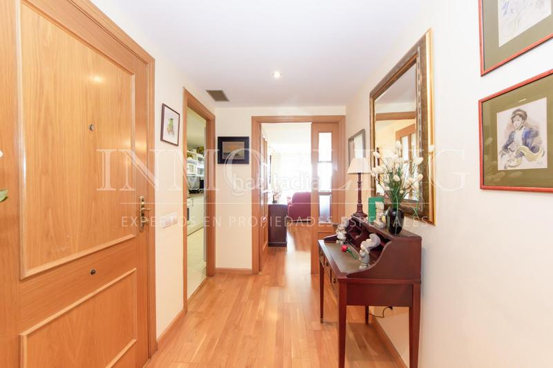 Foto 74616183-6ee1-4359-8129-a02d9457390d. Pis amb calefacció aparcament piscina a Via Europa - Parc Central Mataró