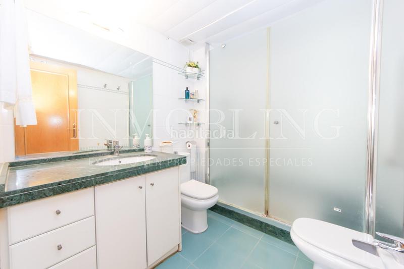 Foto a782ba7a-8090-4753-810a-66b8519cf50d. Pis amb calefacció aparcament piscina a Via Europa - Parc Central Mataró