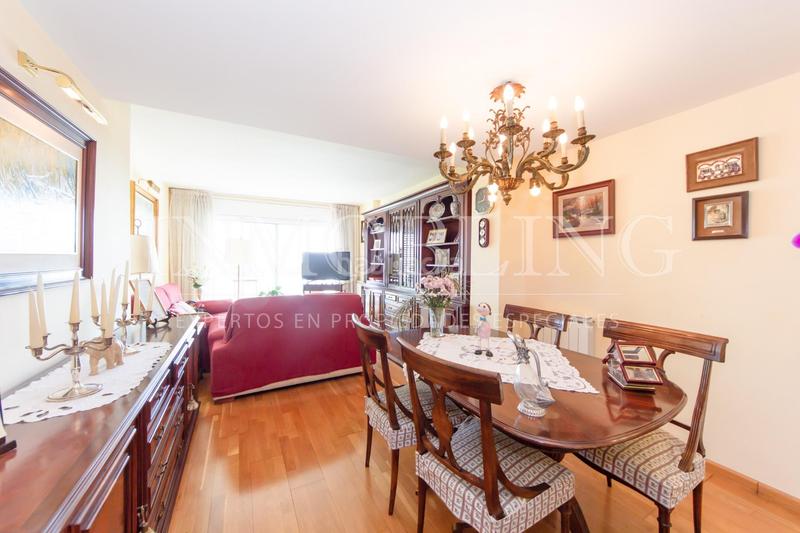 Foto bfb4281c-8b67-4470-aac4-2cb735529a33. Pis amb calefacció aparcament piscina a Via Europa - Parc Central Mataró