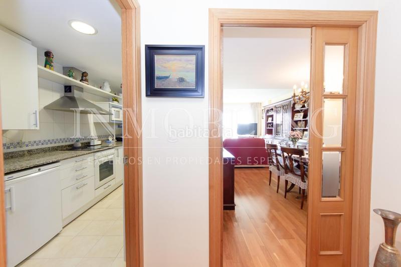 Foto c0f40157-cd81-40c8-9919-176b6284e20f. Pis amb calefacció aparcament piscina a Via Europa - Parc Central Mataró