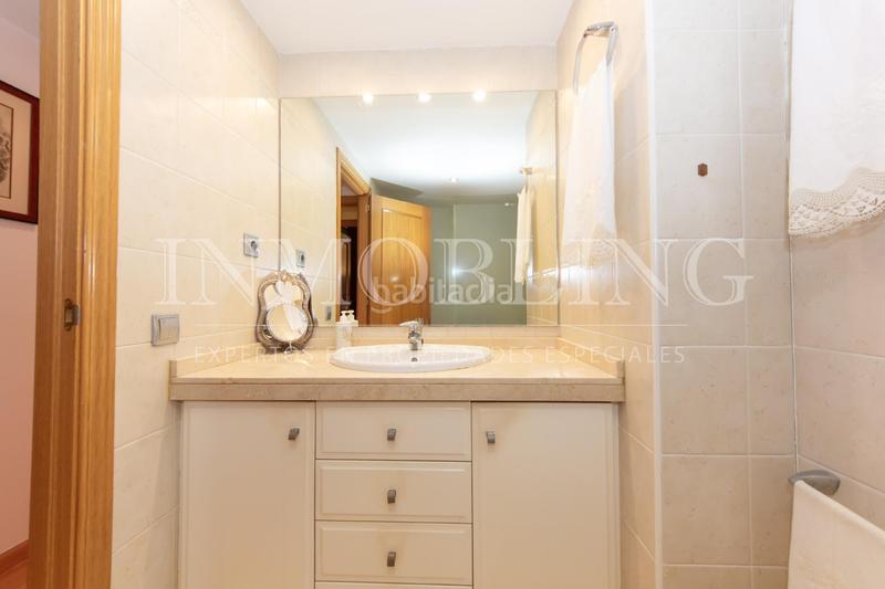 Foto c4019a79-1700-430f-8892-cc18c8498699. Pis amb calefacció aparcament piscina a Via Europa - Parc Central Mataró