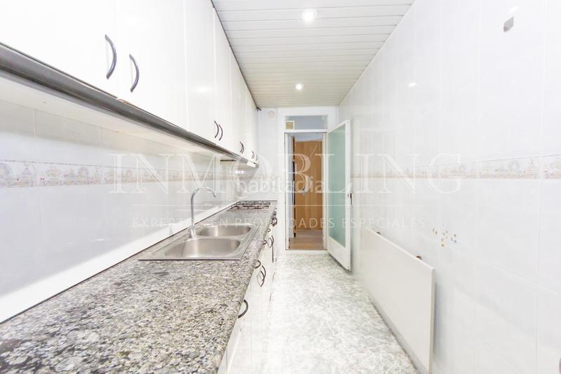 Foto b3e83286-5677-4c47-862f-9ae16b98e00c. Pis amb calefacció a Centre Mataró