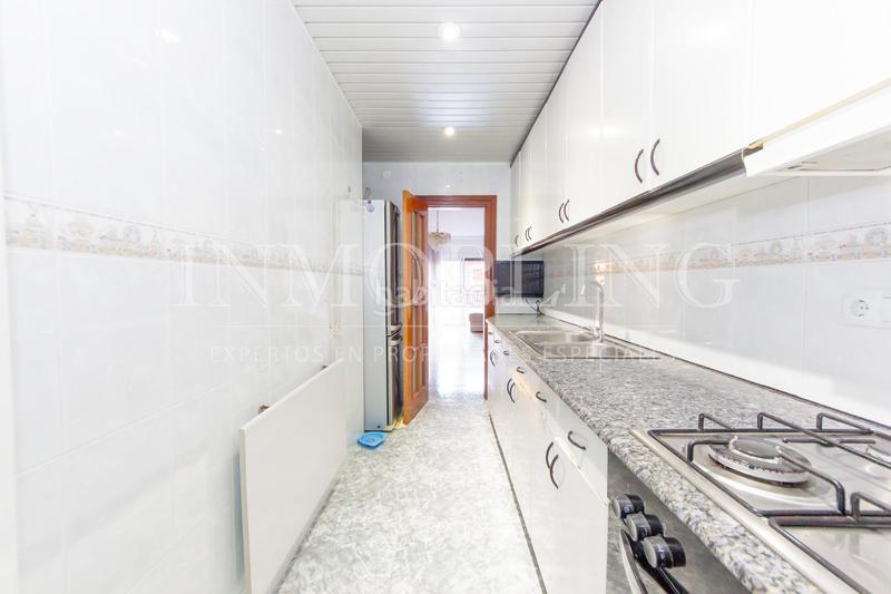 Foto f8eb508c-b956-452e-a058-0519eb5f375e. Pis amb calefacció a Centre Mataró