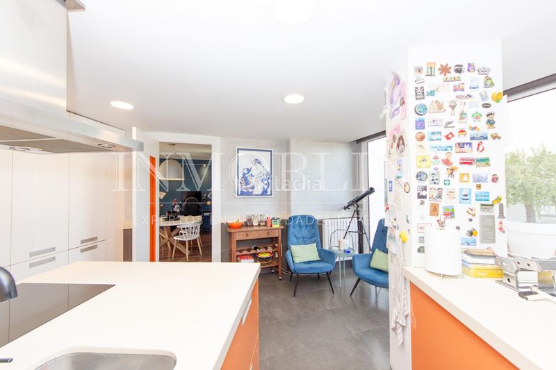 Foto 92aa622e-7d81-4155-81df-fc850f2c9cee. Pis amb calefacció a Centre Mataró