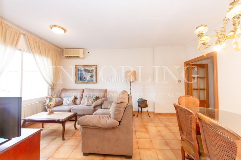 Foto 43757a3a-d8eb-4e73-9369-d8084f9852d4. Pis a Centre Mataró