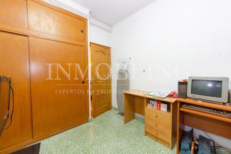 Foto eff3a805-5b03-48a2-a0d5-ed5c12cb7058. Pis a Centre Mataró