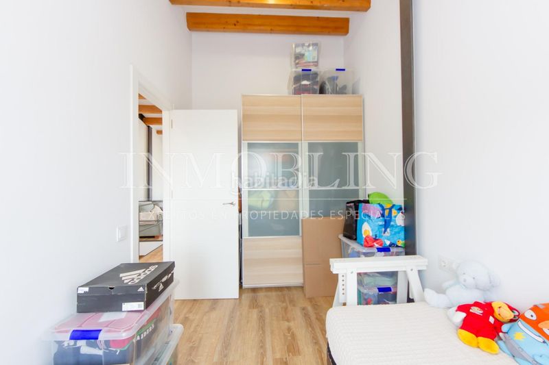 Foto 18a460a8-2ea7-4e71-b8c1-06460e890e26. Casa amb aparcament a Centre Mataró