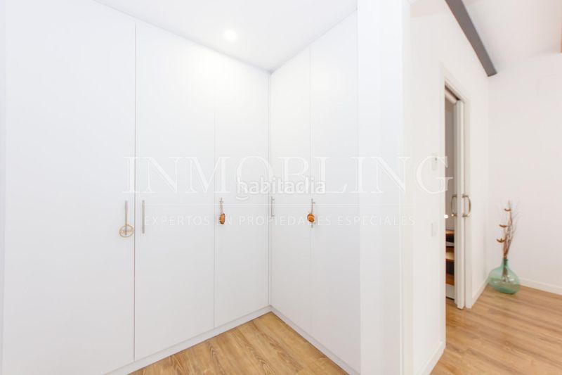 Foto 2ca9e328-23be-41f0-b26d-e7a6bc15f23c. Casa amb aparcament a Centre Mataró