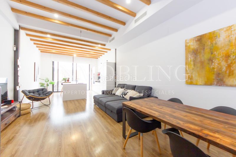 Foto 78ec6040-5208-4c46-a482-afca9c1993f4. Casa amb aparcament a Centre Mataró