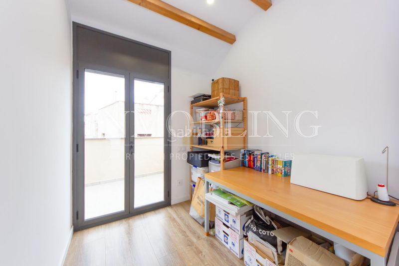 Foto 9e992a27-8a5a-40ff-8675-bc4416bdf5cb. Casa amb aparcament a Centre Mataró