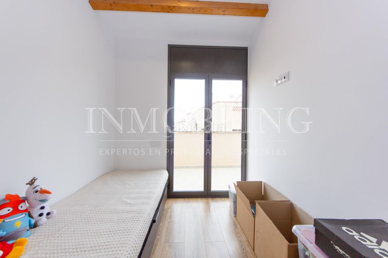 Foto c44e089d-5bd2-4360-b054-f5f96b3ce741. Casa amb aparcament a Centre Mataró