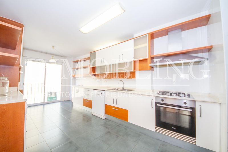 Foto e5cb7c85-1175-44dc-9a81-27bb51227c5e. Pis amb calefacció a Centre Vilassar de Mar