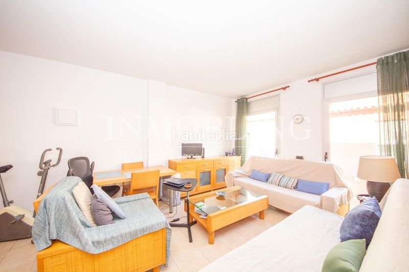 Foto 3a30e25d-9182-4d17-9a70-d494c906c549. Pis amb aparcament a Havana Mataró