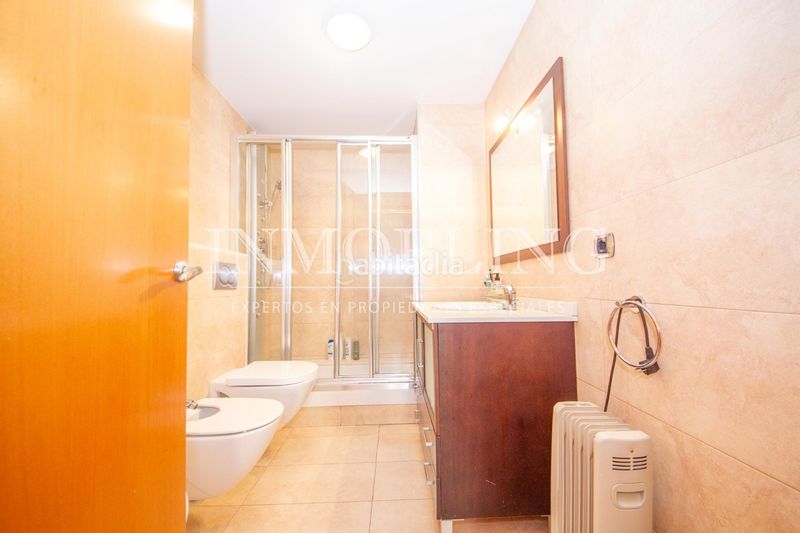 Foto 61ece707-e32e-477b-954b-a47bf0933885. Pis amb aparcament a Havana Mataró