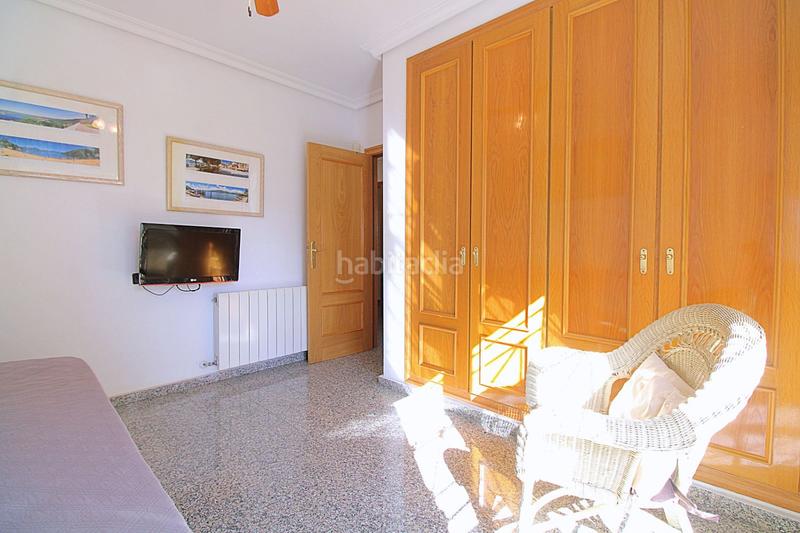 Foto 5265f5dd-4dce-4fc8-a8f4-cee4d5e3b3c2. Chalet  en venta en cabo huertas, 5 dormitorios. en Alicante