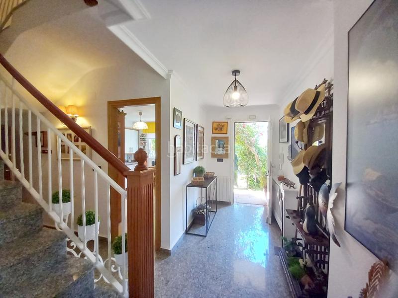 Foto 61a97c33-2cc0-417e-8072-43ed02698832. Chalet  en venta en cabo huertas, 5 dormitorios. en Alicante