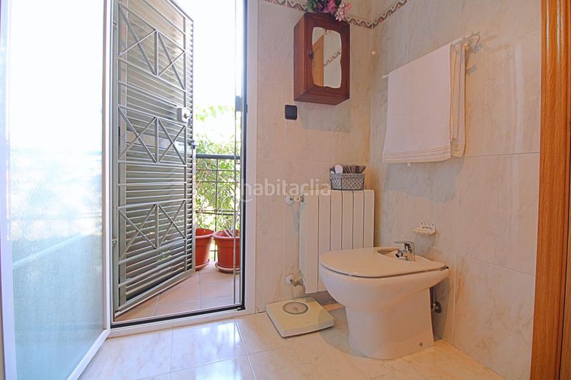 Foto 8dedb0bf-b7e1-4759-9db1-4a0fbb89cc84. Chalet  en venta en cabo huertas, 5 dormitorios. en Alicante