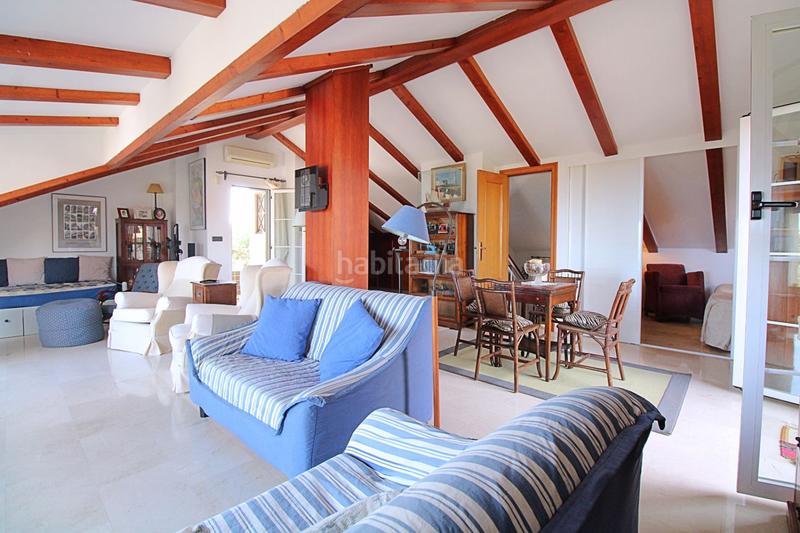 Foto b090965c-4e4b-4cc4-86e0-d6da40ba2adb. Chalet  en venta en cabo huertas, 5 dormitorios. en Alicante