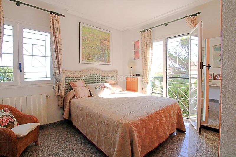 Foto df8854a8-827c-4913-abca-39e9e51fcb65. Chalet  en venta en cabo huertas, 5 dormitorios. en Alicante